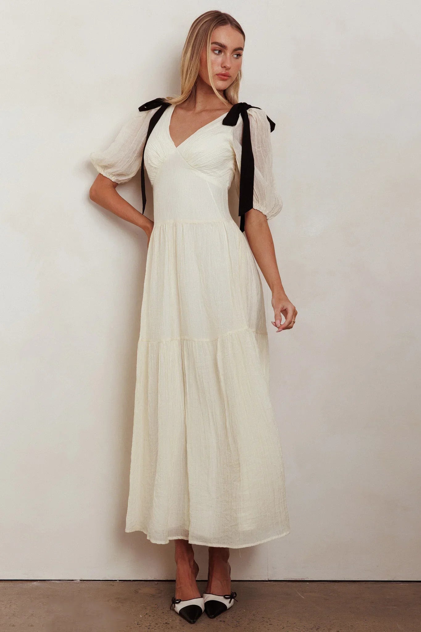 Sinta Bow Shoulder Puff Sleeve Maxi Dress Cream